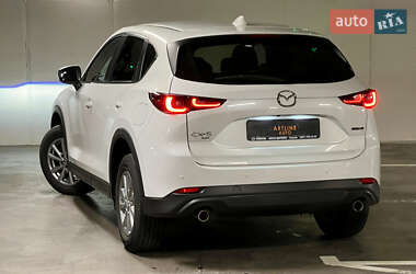 Внедорожник / Кроссовер Mazda CX-5 2023 в 