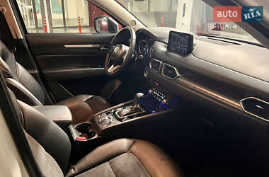 Внедорожник / Кроссовер Mazda CX-5 2023 в 