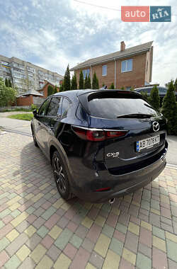 Позашляховик / Кросовер Mazda CX-5 2023 в 
