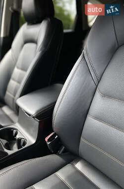 Позашляховик / Кросовер Mazda CX-5 2023 в 