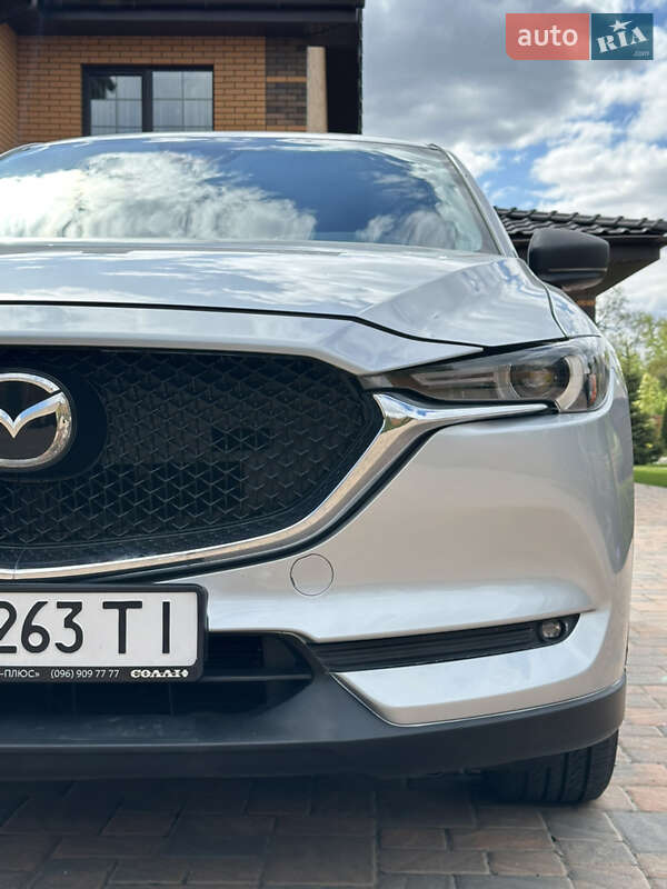 Внедорожник / Кроссовер Mazda CX-5 2017 в Чернигове