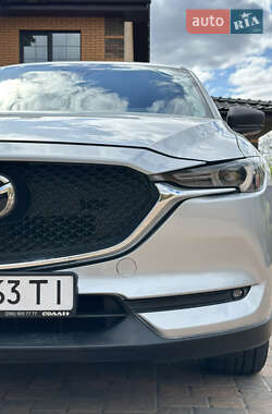 Внедорожник / Кроссовер Mazda CX-5 2017 в 