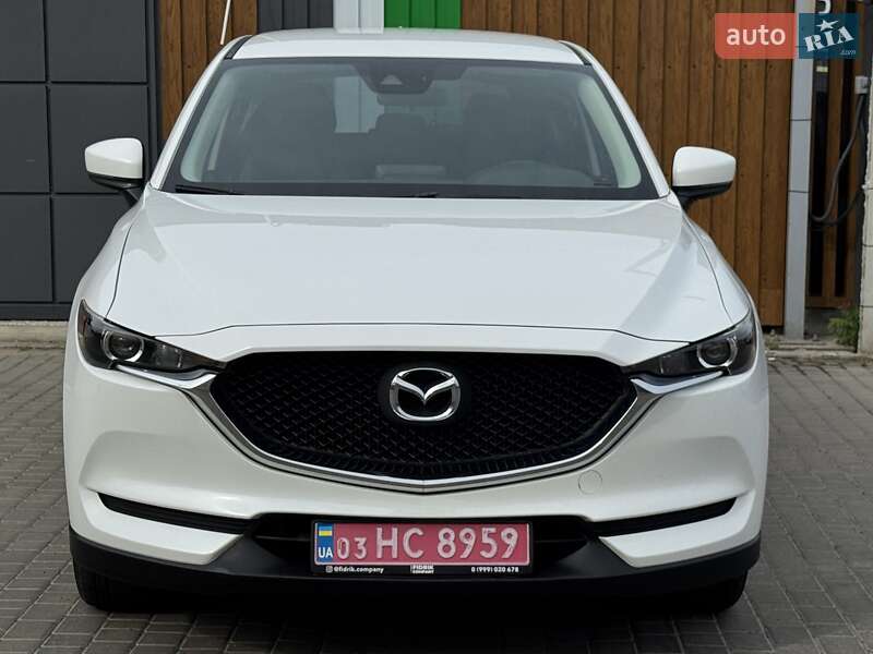 Позашляховик / Кросовер Mazda CX-5 2017 в 
