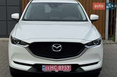 Позашляховик / Кросовер Mazda CX-5 2017 в 