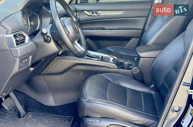 Позашляховик / Кросовер Mazda CX-5 2018 в 