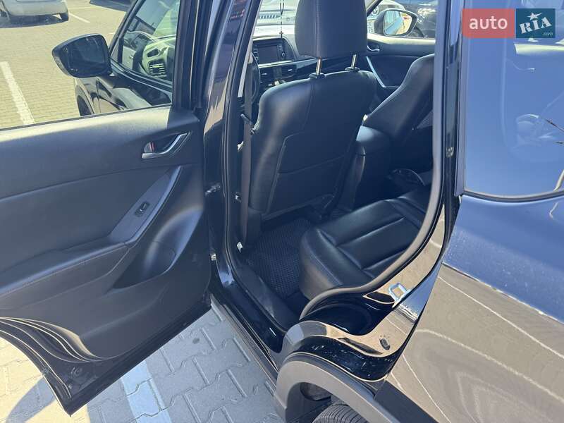 Внедорожник / Кроссовер Mazda CX-5 2014 в Черновцах