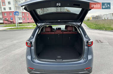 Позашляховик / Кросовер Mazda CX-5 2023 в 