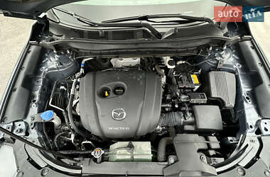 Позашляховик / Кросовер Mazda CX-5 2023 в 