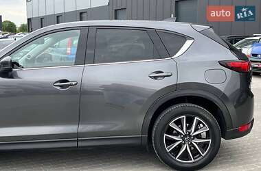 Позашляховик / Кросовер Mazda CX-5 2017 в 