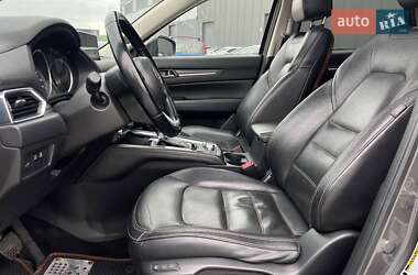 Позашляховик / Кросовер Mazda CX-5 2017 в 