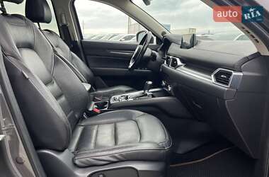 Позашляховик / Кросовер Mazda CX-5 2017 в 