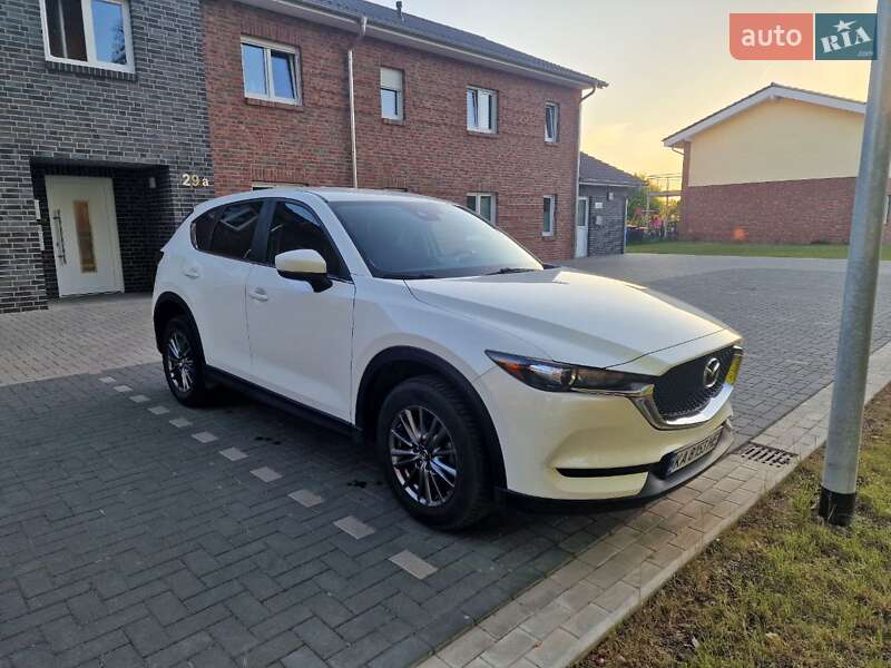 Позашляховик / Кросовер Mazda CX-5 2017 в Білій Церкві