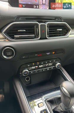 Внедорожник / Кроссовер Mazda CX-5 2019 в 