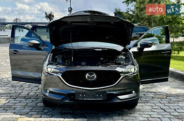 Внедорожник / Кроссовер Mazda CX-5 2019 в 