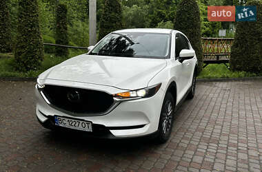 Позашляховик / Кросовер Mazda CX-5 2020 в 