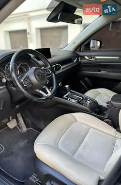 Внедорожник / Кроссовер Mazda CX-5 2017 в 