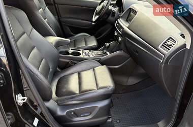 Внедорожник / Кроссовер Mazda CX-5 2016 в 