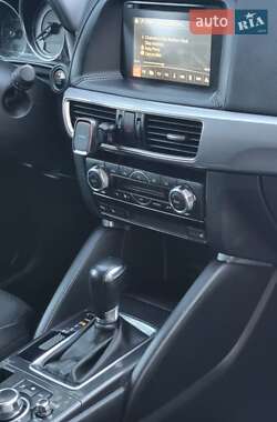 Внедорожник / Кроссовер Mazda CX-5 2015 в 