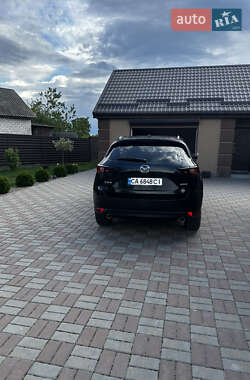 Внедорожник / Кроссовер Mazda CX-5 2018 в 