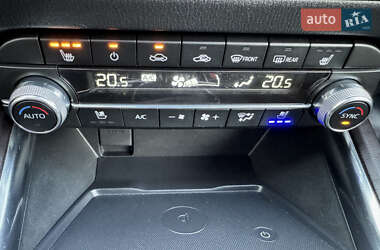 Внедорожник / Кроссовер Mazda CX-5 2022 в 