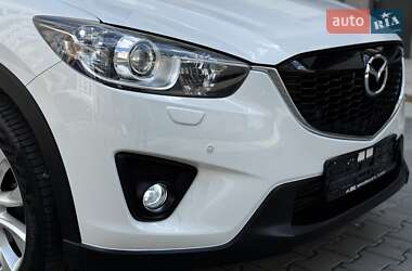 Позашляховик / Кросовер Mazda CX-5 2013 в 