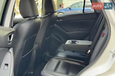 Позашляховик / Кросовер Mazda CX-5 2013 в 