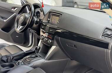 Позашляховик / Кросовер Mazda CX-5 2013 в 