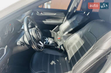 Внедорожник / Кроссовер Mazda CX-5 2017 в 