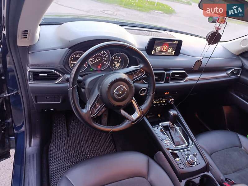 Внедорожник / Кроссовер Mazda CX-5 2017 в Ивано-Франковске