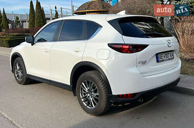 Внедорожник / Кроссовер Mazda CX-5 2017 в 