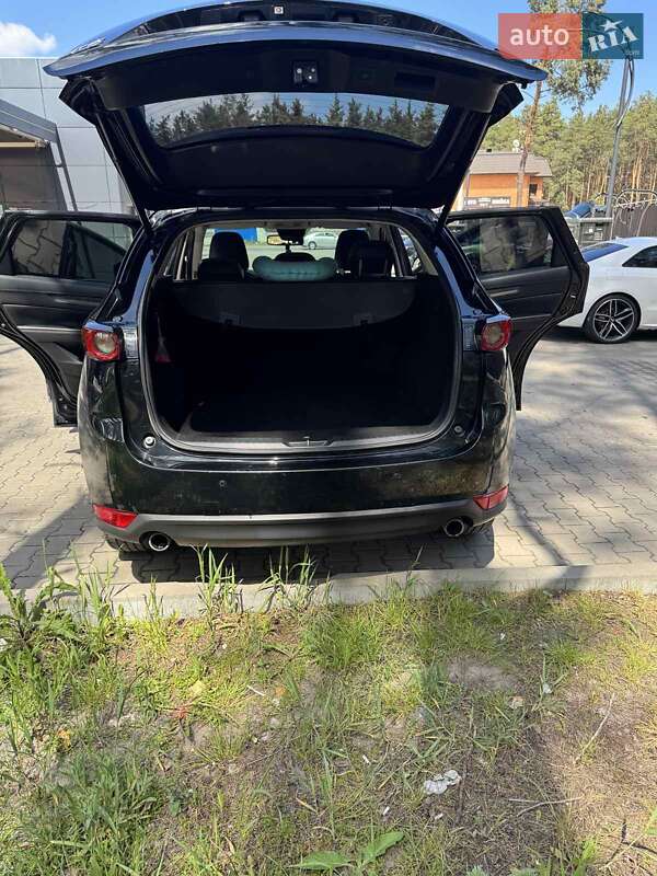 Позашляховик / Кросовер Mazda CX-5 2017 в Бучі