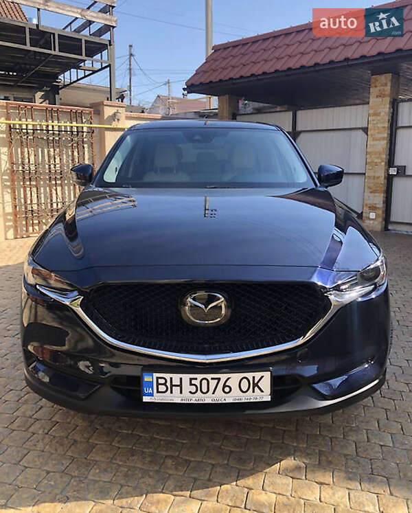 Позашляховик / Кросовер Mazda CX-5 2017 в Києві