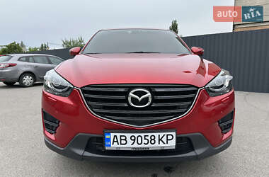 Позашляховик / Кросовер Mazda CX-5 2016 в 