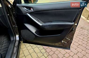 Внедорожник / Кроссовер Mazda CX-5 2015 в 