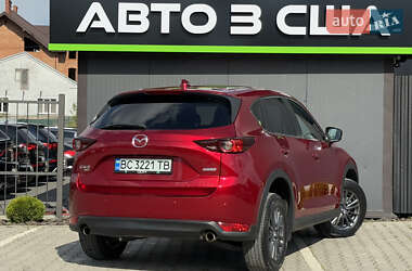 Позашляховик / Кросовер Mazda CX-5 2019 в 