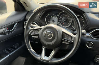 Позашляховик / Кросовер Mazda CX-5 2019 в 