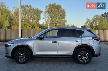 Внедорожник / Кроссовер Mazda CX-5 2017 в 