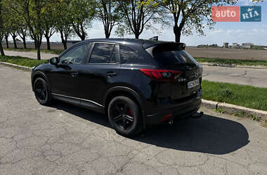 Позашляховик / Кросовер Mazda CX-5 2015 в 