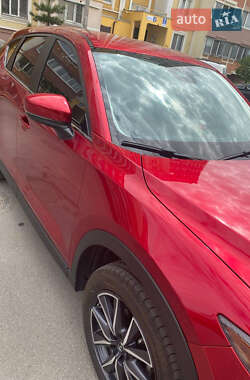 Внедорожник / Кроссовер Mazda CX-5 2018 в 