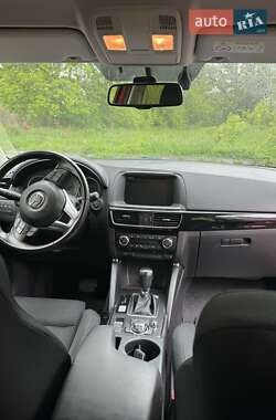 Позашляховик / Кросовер Mazda CX-5 2015 в 