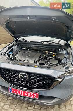 Внедорожник / Кроссовер Mazda CX-5 2024 в 