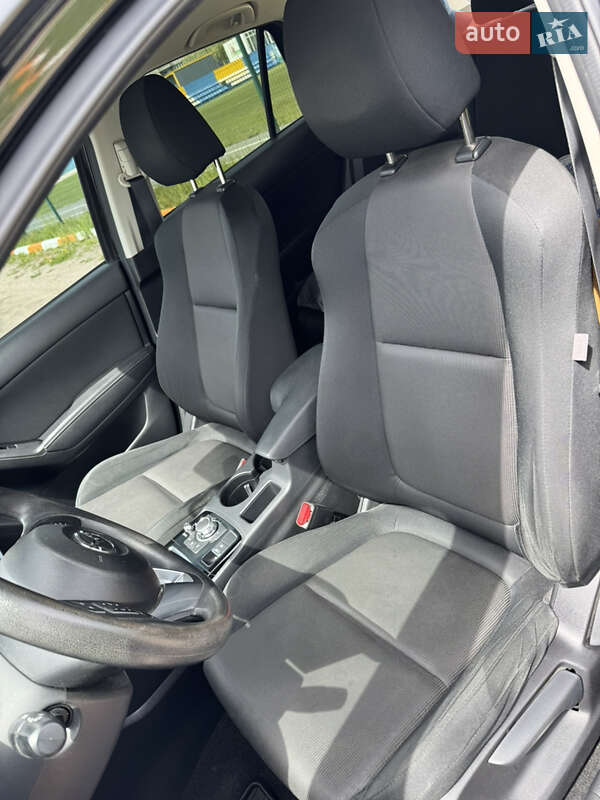 Позашляховик / Кросовер Mazda CX-5 2015 в Києві
