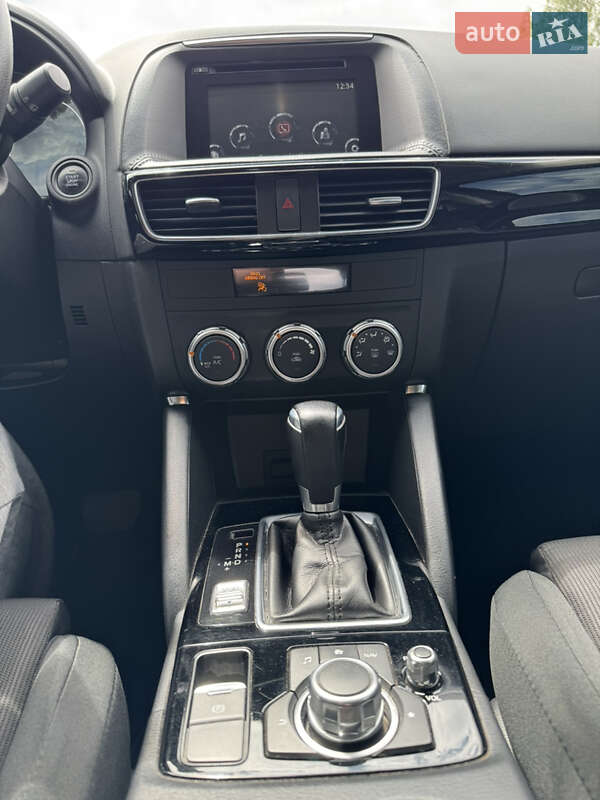 Позашляховик / Кросовер Mazda CX-5 2015 в Києві
