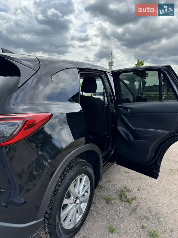 Позашляховик / Кросовер Mazda CX-5 2015 в Києві