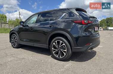 Внедорожник / Кроссовер Mazda CX-5 2023 в 