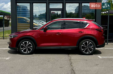 Внедорожник / Кроссовер Mazda CX-5 2023 в 