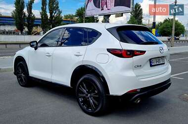 Позашляховик / Кросовер Mazda CX-5 2022 в 