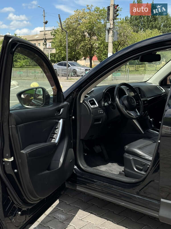 Внедорожник / Кроссовер Mazda CX-5 2015 в Вознесенске