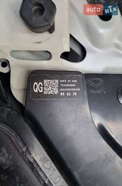 Позашляховик / Кросовер Mazda CX-5 2022 в 