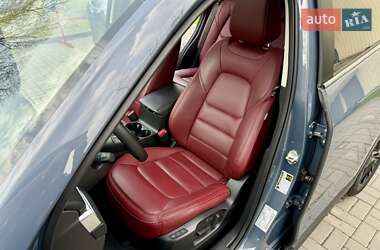 Позашляховик / Кросовер Mazda CX-5 2022 в 